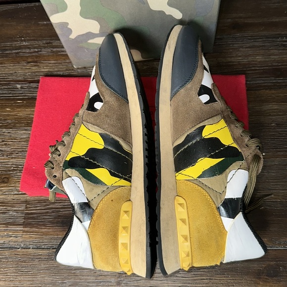 Valentino Mens Rockrunner in Yellow Camo! Size 42(9). In Great Condition! - Picture 6 of 12